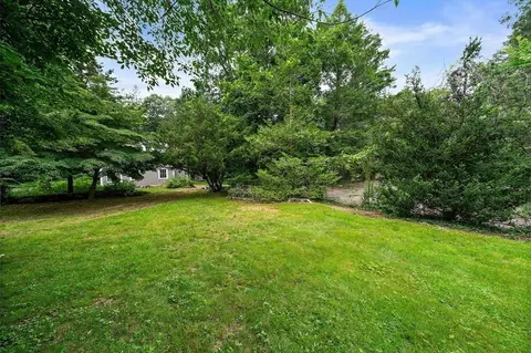 54 Smith Rd, Milton, MA 02186 photo 33
