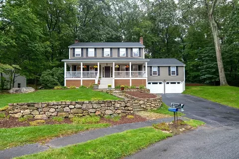 30 Travis Dr, Framingham, MA 01702