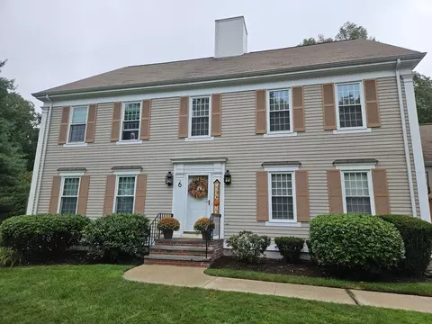 6 Preacher Rd #6, Milton, MA 02186