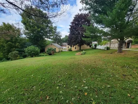 15 Sherwin St, Ware, MA 01082 photo 10