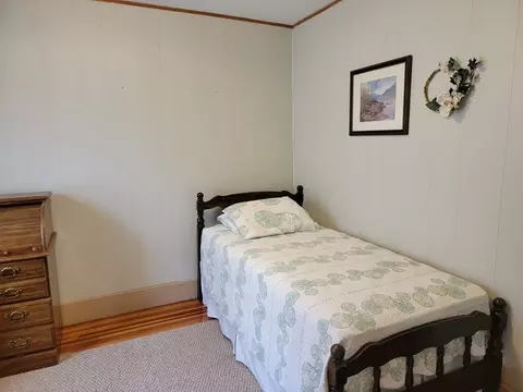 15 Sherwin St, Ware, MA 01082 photo 23