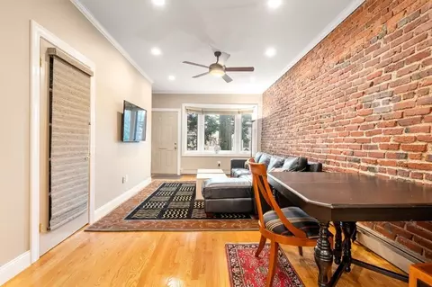 135 Sutherland Rd #A, Brighton, MA 02135 photo 6