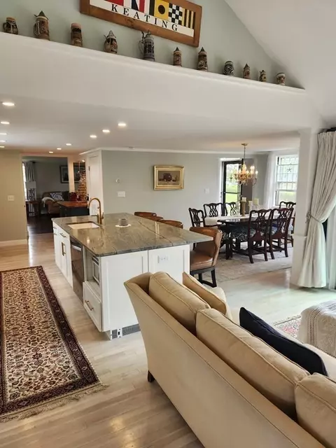 15 Onset Ave, Buzzards Bay, MA 02532 photo 8