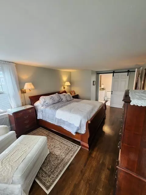 15 Onset Ave, Buzzards Bay, MA 02532 photo 16