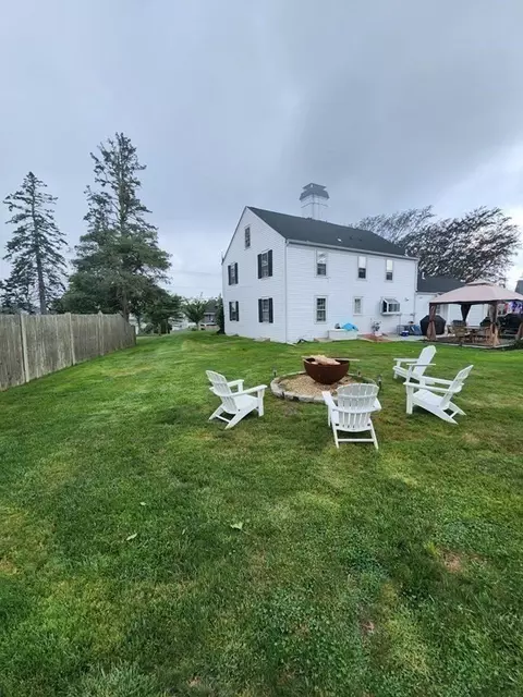 15 Onset Ave, Buzzards Bay, MA 02532 photo 5