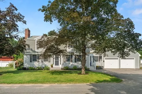 6 Hart Rd, Newburyport, MA 01950