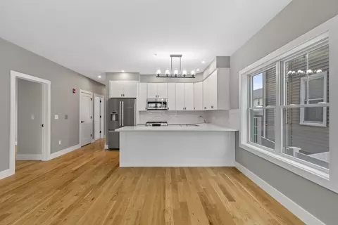 87 Madison Ave #1, Everett, MA 02149 photo 3
