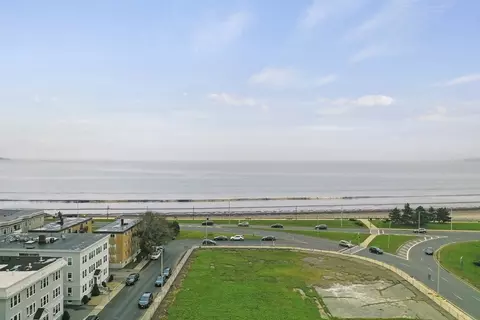 10 Surfside Rd #8, Lynn, MA 01902
