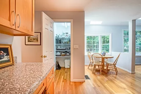 6 Ridge Rd, Framingham, MA 01701 photo 12