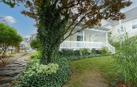 25 June St, Worcester, MA 01602 photo 8