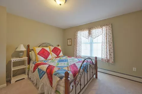 85 4th, Worcester, MA 01602 photo 16