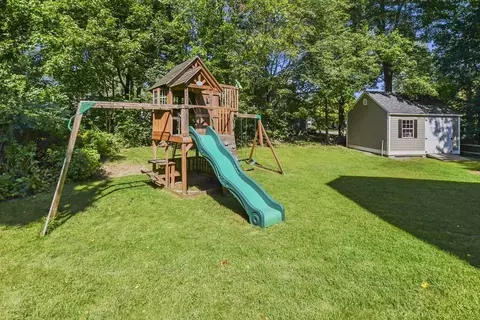 14 Avalon Dr, Attleboro, MA 02703 photo 8