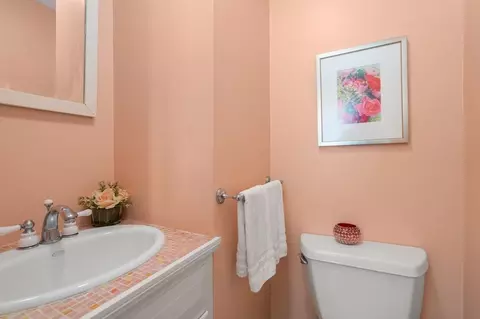 66 Stevens Rd, Needham, MA 02492 photo 13