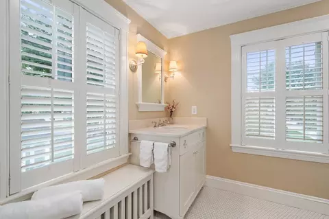 66 Stevens Rd, Needham, MA 02492 photo 16