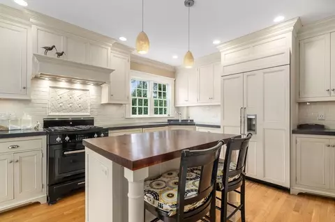 66 Stevens Rd, Needham, MA 02492 photo 5