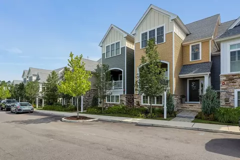 85 Boatwrights Loop, Plymouth, MA 02360