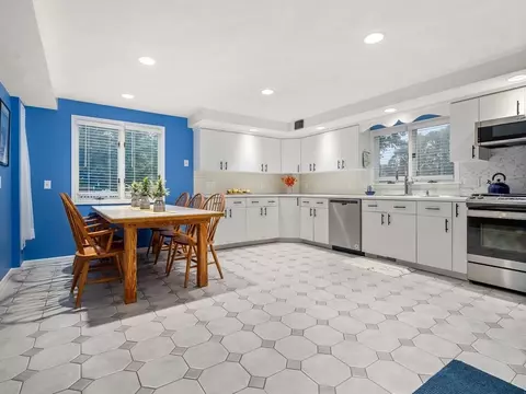 80 Beech St, Dedham, MA 02026 photo 13