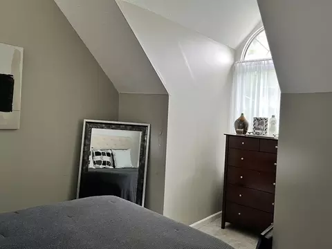 18 Windsor St, Worcester, MA 01605 photo 13
