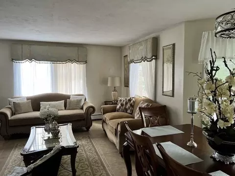 18 Windsor St, Worcester, MA 01605 photo 27