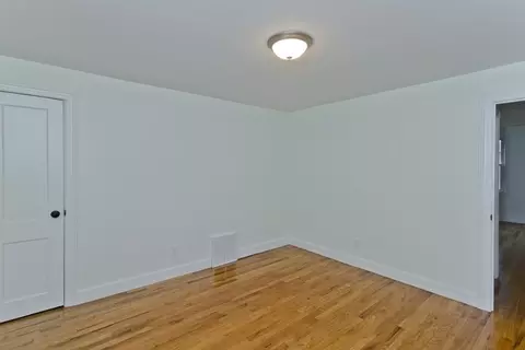11 Anthony St, Springfield, MA 01104 photo 15
