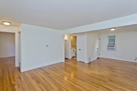 11 Anthony St, Springfield, MA 01104 photo 7