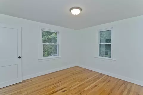 11 Anthony St, Springfield, MA 01104 photo 14