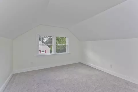 11 Anthony St, Springfield, MA 01104 photo 21