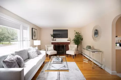 7 Berkeley St, Arlington, MA 02474 photo 3