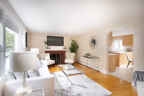 7 Berkeley St, Arlington, MA 02474 photo 2