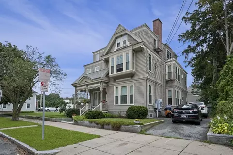 30 E Main St #3, Georgetown, MA 01833 photo 2