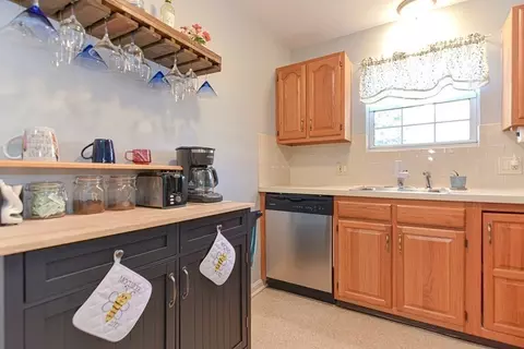 6 Venice St #C6, Danvers, MA 01923 photo 8