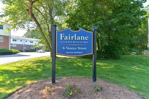 6 Venice St #C6, Danvers, MA 01923 photo 2