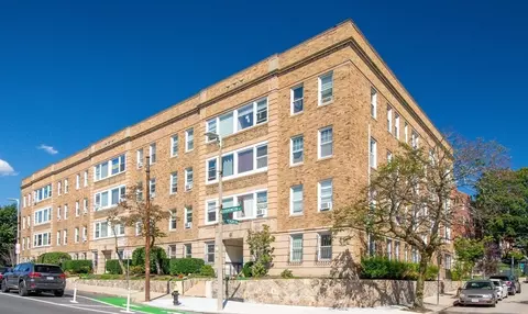 246 S Huntington Ave # 5, Boston, MA 02130