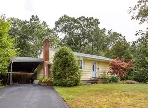 522 Plain St, Brockton, MA 02302