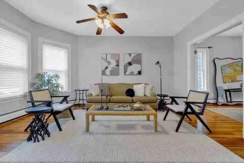 5 Washburn Ter #1, Brookline, MA 02446