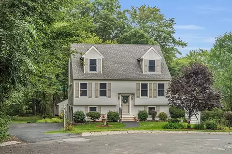 19 Winter Hill Ln, Methuen, MA 01844