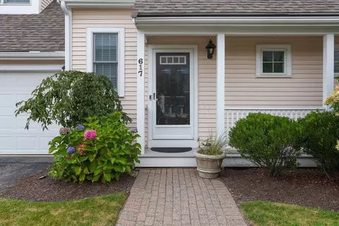617 Highland Ave #617, Needham, MA 02494