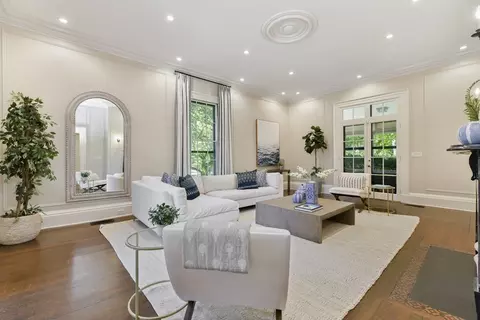 4 Berkeley St, Cambridge, MA 02138 photo 3
