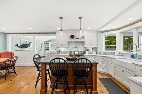 982 Main St, Hingham, MA 02043 photo 7