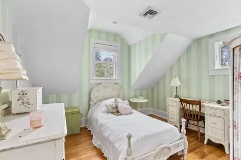 982 Main St, Hingham, MA 02043 photo 32