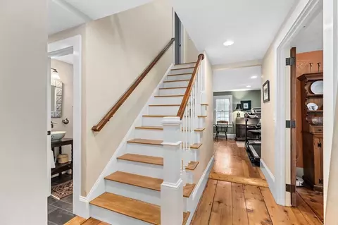 982 Main St, Hingham, MA 02043 photo 17