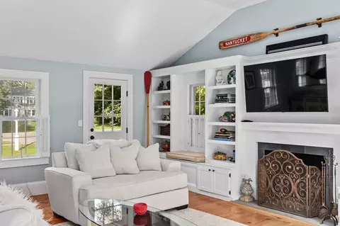 982 Main St, Hingham, MA 02043 photo 11