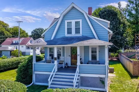 39 Holmes St, Braintree, MA 02184