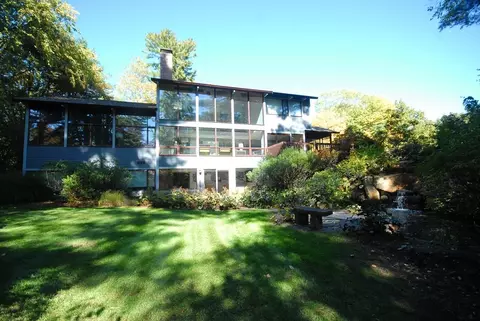 709 Sudbury Rd, Concord, MA 01742