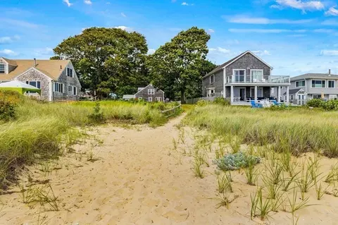 35 Worrall Ave, Wareham, MA 02571 photo 4