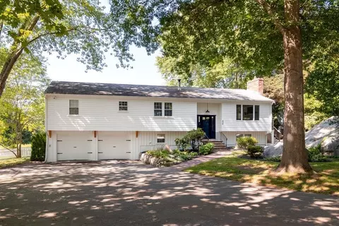 439 King St, Cohasset, MA 02025