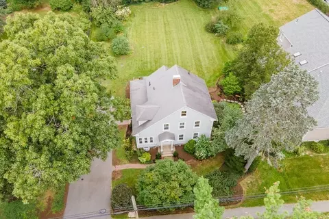 444 Old Marlboro Rd, Concord, MA 01742