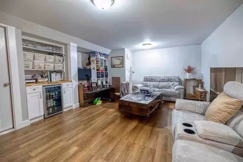 749 Cambridge St, Fall River, MA 02721 photo 25