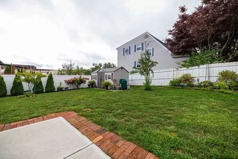 749 Cambridge St, Fall River, MA 02721 photo 32
