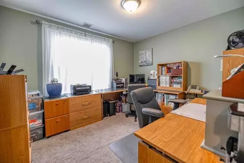 749 Cambridge St, Fall River, MA 02721 photo 21